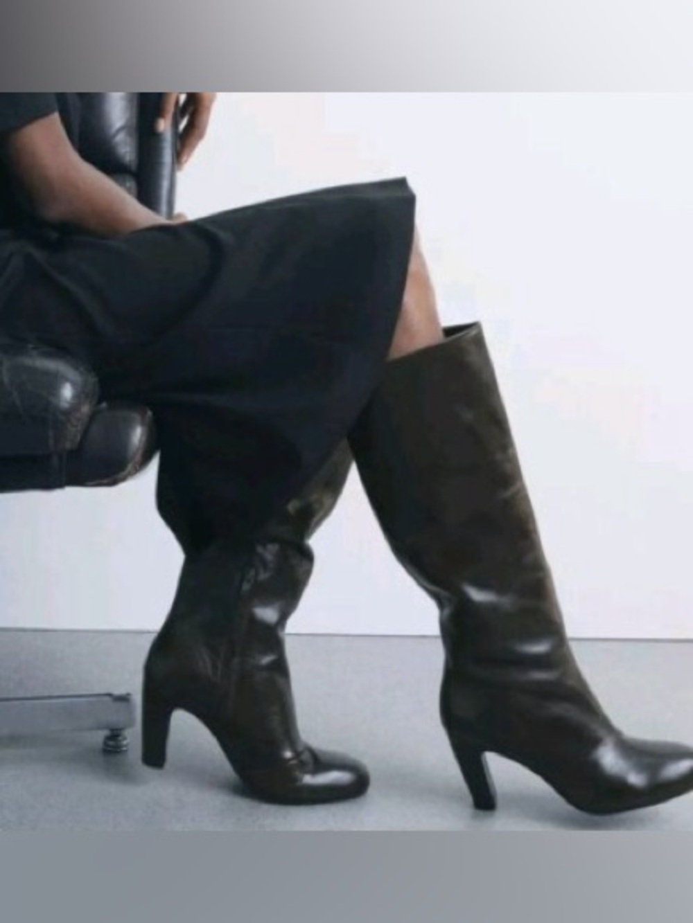 Zara Black Knee-High Heeled Boots